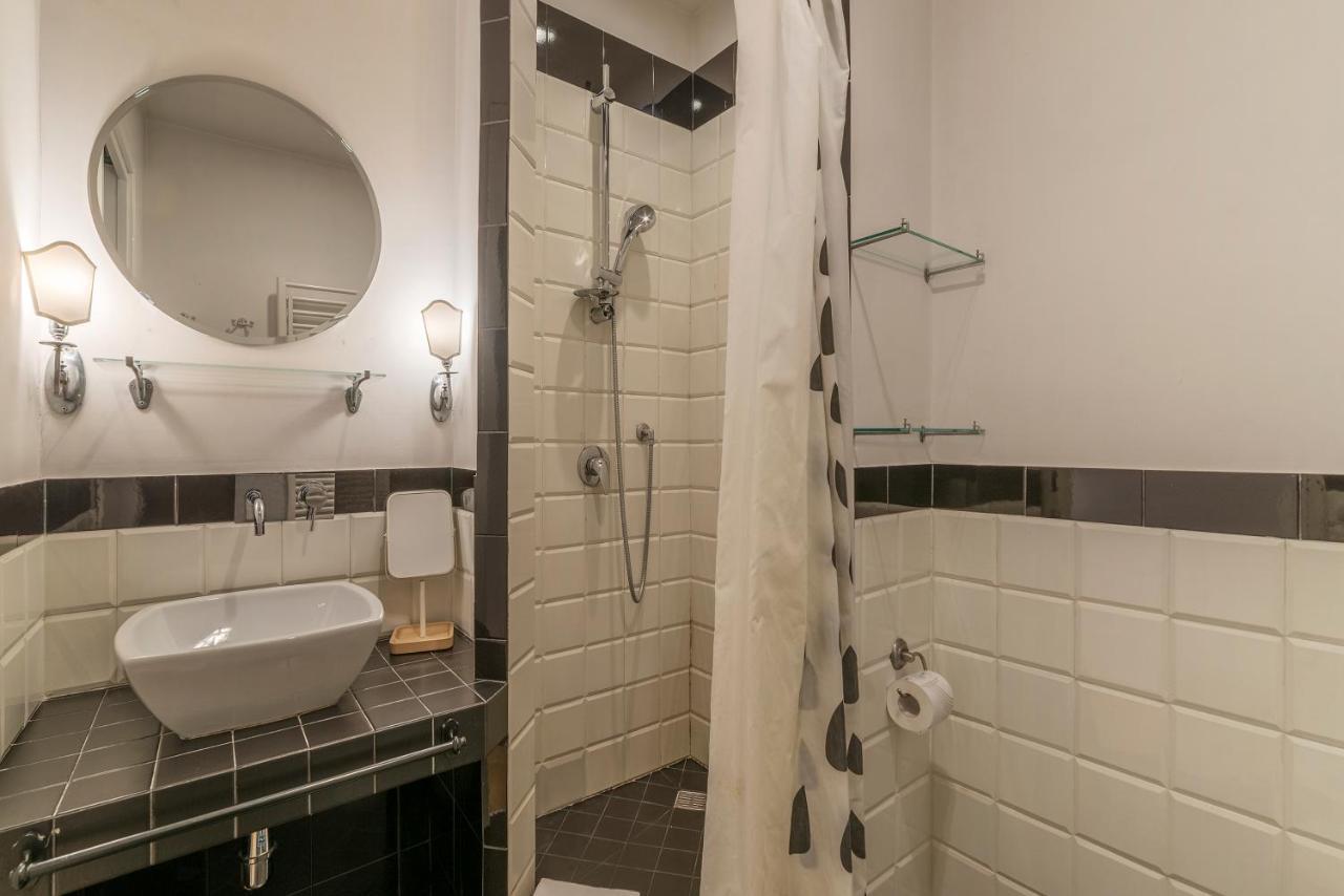 Domus Claudiae - Fromhometorome Extérieur photo